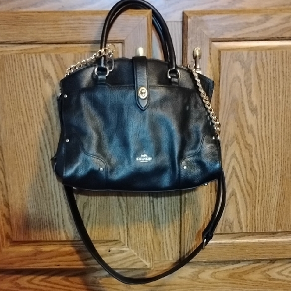 Coach Black Leather Shoulder Bag with Gold Chain#new Strap Add - Picture 2 of 11